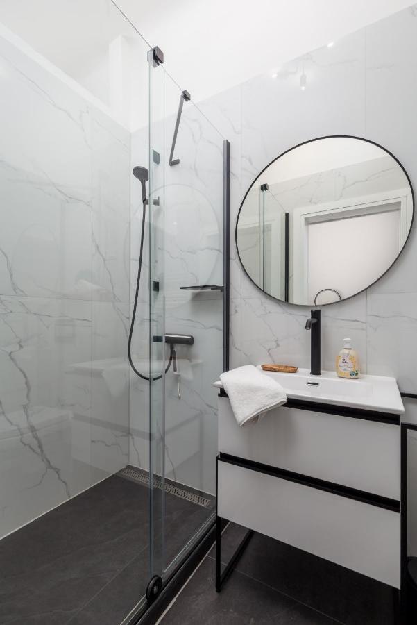 Apartman Rhea Opatija Bagian luar foto