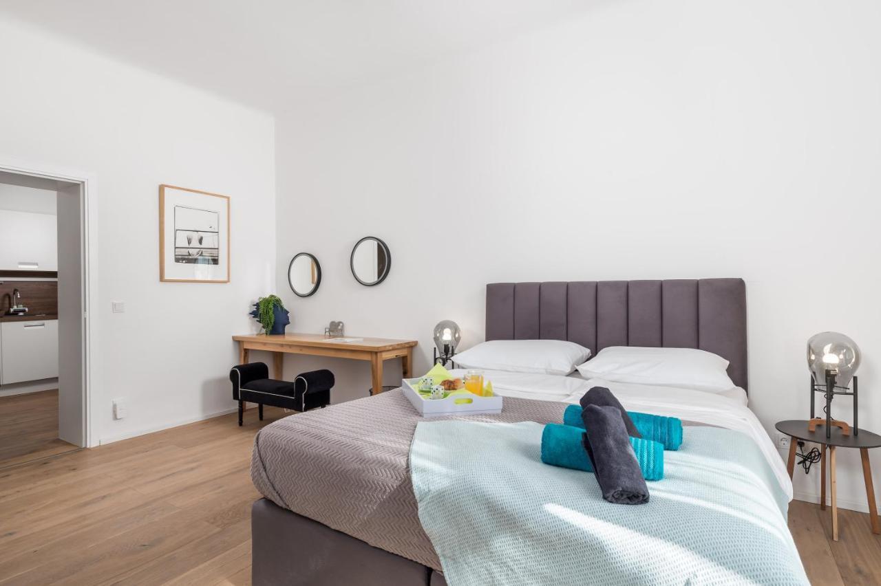 Apartman Rhea Opatija Bagian luar foto