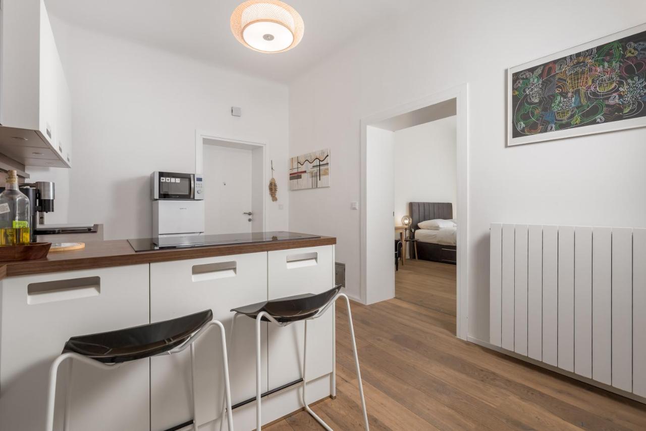 Apartman Rhea Opatija Bagian luar foto