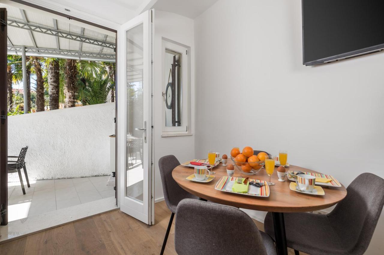 Apartman Rhea Opatija Bagian luar foto